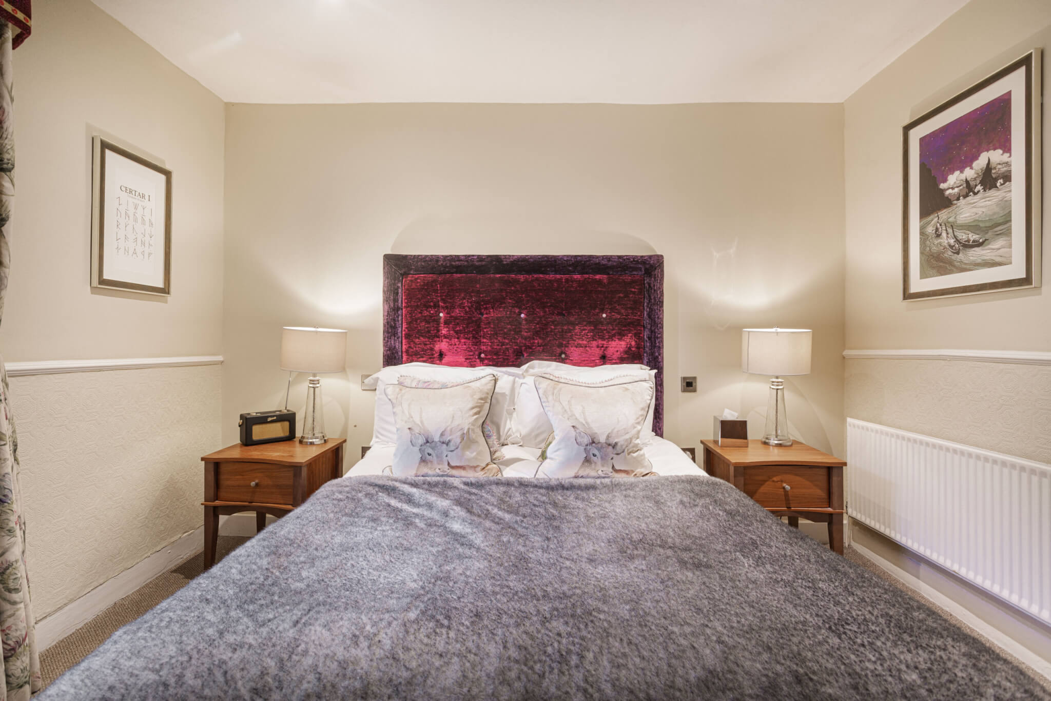 White Hart Royal Hotel Classic Double Room Comfortable Bedroom scaled